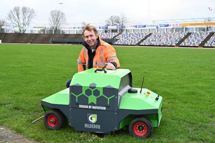 Fieldmanager of the Year Nico van Eerden met de Violette