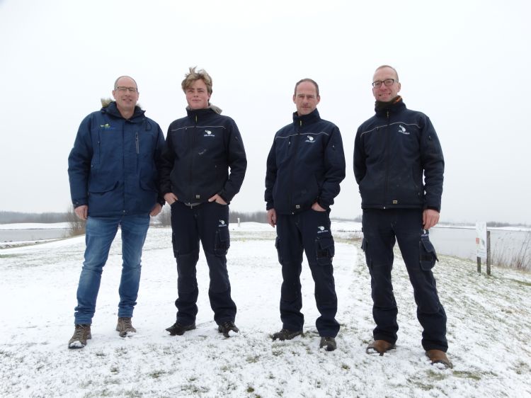 Het team op Bentwoud. V.l.n.r. Harry van Laviere (manager golffaciliteiten Bentwoud), assistent-hoofdgreenkeeper Milan den Dikken, hoofdgreenkeeper Kees IJsselstein en greenkeeper Michel Overbeeke.